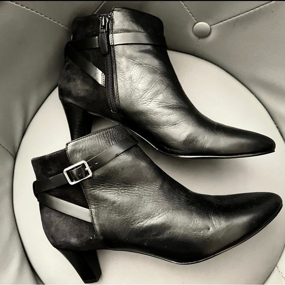 Cole Haan Signature black leather suede ankle booties size 8.5 - Picture 7 of 7